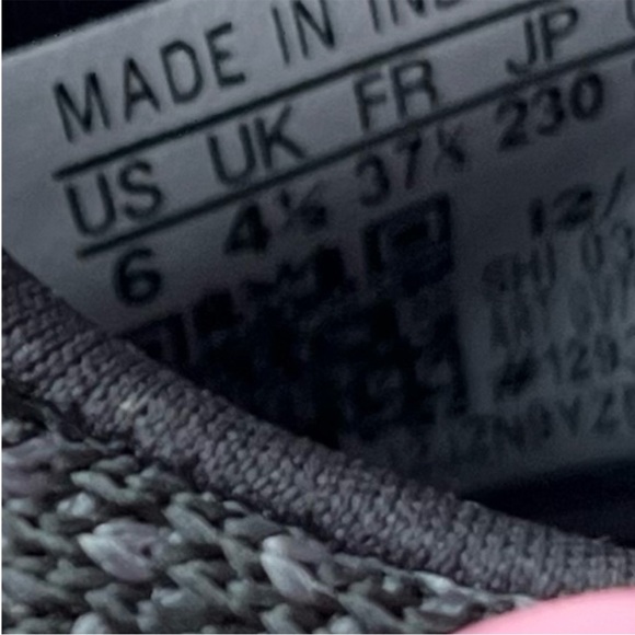 Adidas Women’s Swift Run 22 Shoes GV7971 Size 6 - Picture 11 of 12